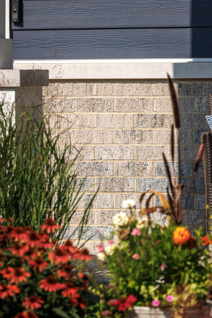 Brick Home with Glacier Gray Western