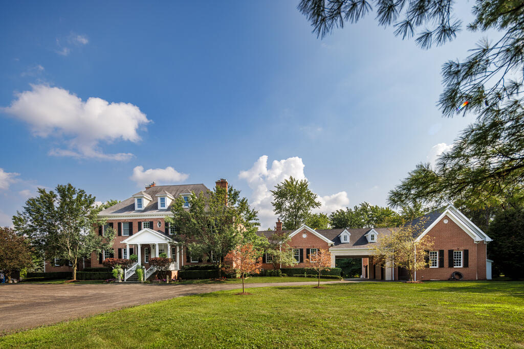 Brick Home with Cherry Creek Williamsburg