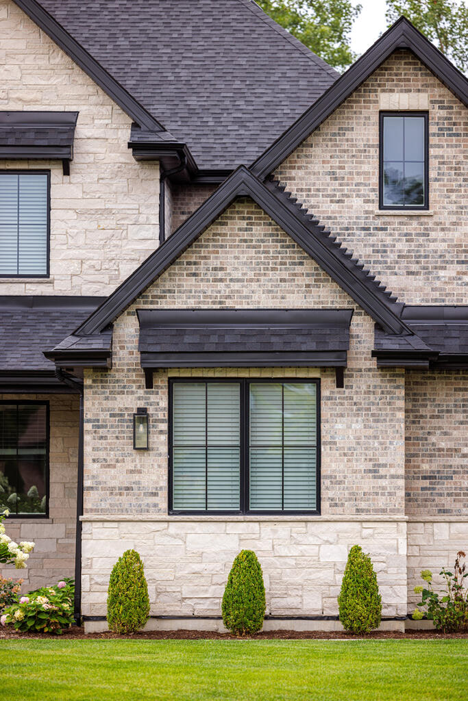 Brick Home with Glacier Gray Western