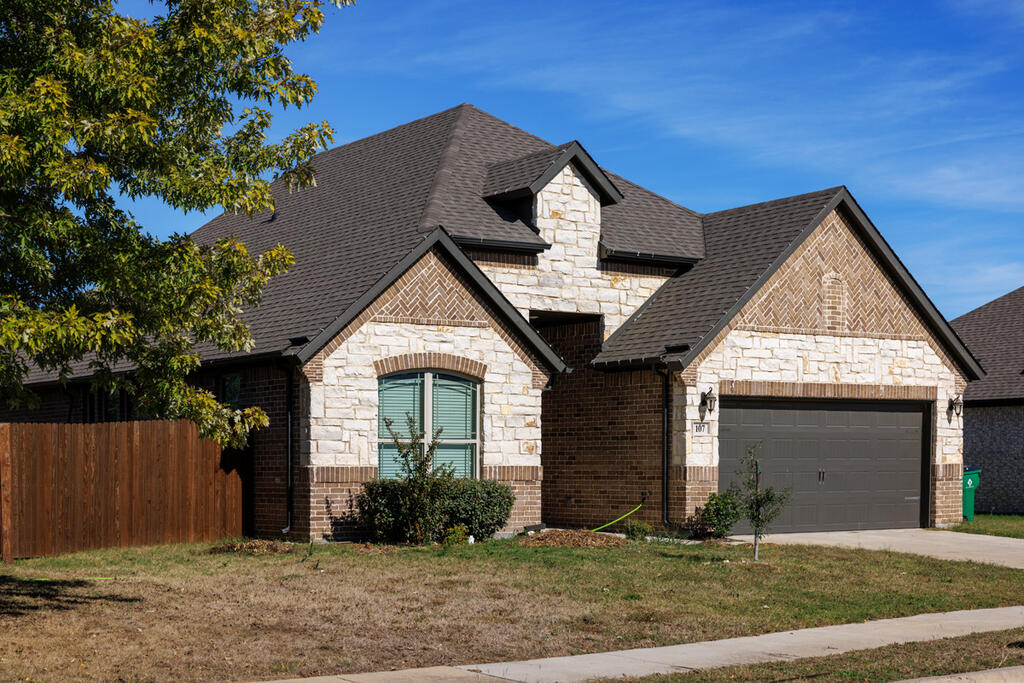 Brick Home with Smoky Mountain Williamsburg